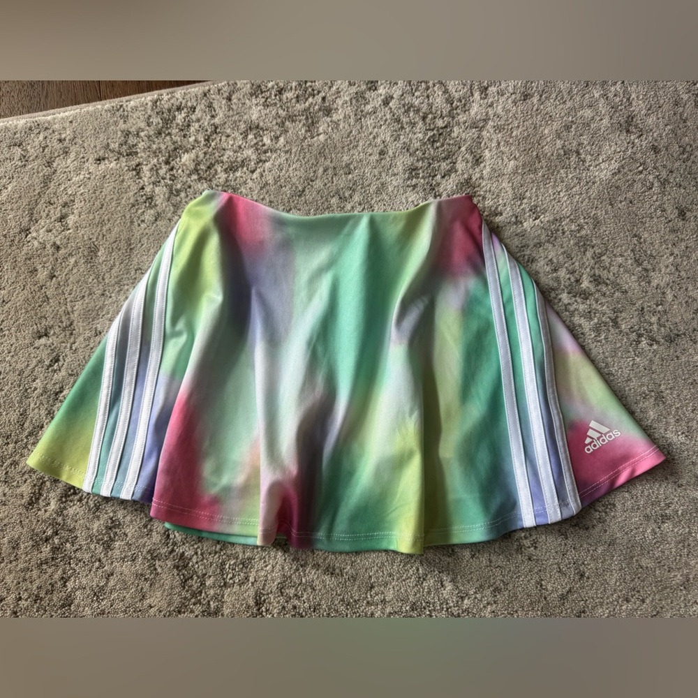 Adidas activity skirt for girls. Size S (7-8)